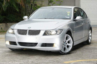 Хром накладка на решетку BMW 3 series E90 2005-2011 