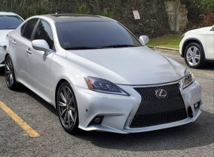 Бампер Lexus IS 2006-2012 в стиле F-SPORT 2013+