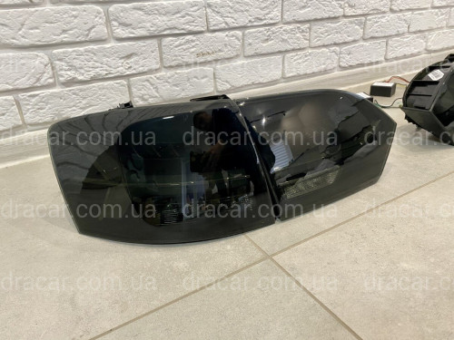 Задние LED фонари стопы Volkswagen Jetta 6 2011-2014 в стиле Audi Black артикул 7455