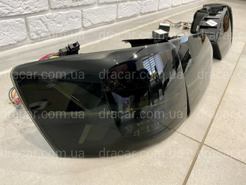 Задние LED фонари стопы Volkswagen Jetta 6 2011-2014 в стиле Audi Black артикул 7455