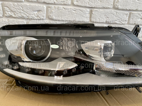 Передние фары Volkswagen Passat CC 2013-2017 комплектные (блоки, лампы) артикул 7560