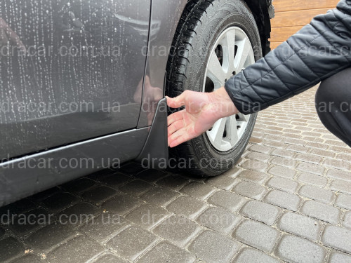 Брызговики передние Toyota Camry 40 2006-2012 оригинальный дизайн комплект 2 шт  артикул 7575