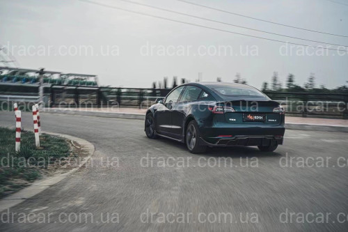 Спойлер лип багажника Tesla model 3 2017-  ABS пластик, цвет черный глянец артикул 7884
