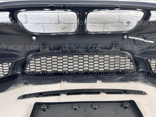 Передний бампер M3 стиль BMW 3 Series F30 F31 2012-2018 (под омыватели / с отверстиями под парктроники)  артикул 7916