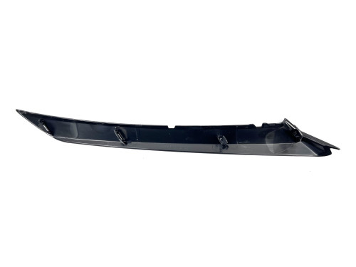 Накладка бампера под фару левая Toyota Camry SE / XSE 70 2018+ артикул 7336