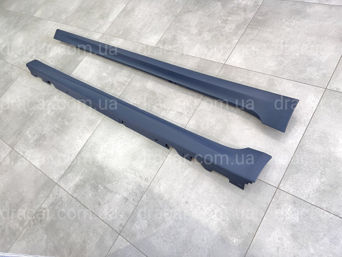 Накладки на пороги M-paket BMW 5 series G30 / G31 2017-2023 артикул 7887