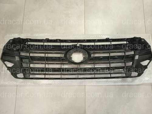 Б/У Оригинальная решетка радиатора Toyota Land Cruiser 200 16-22  артикул 3380