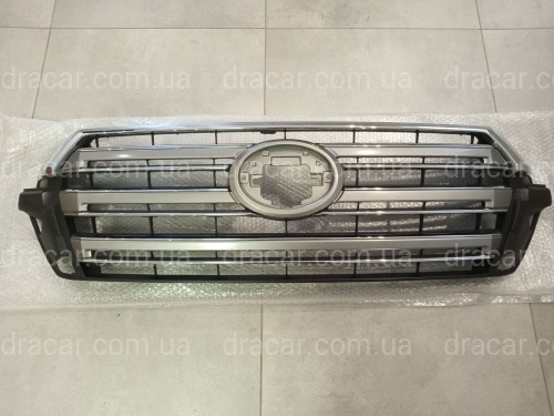 Б/У Оригинальная решетка радиатора Toyota Land Cruiser 200 16-22  артикул 3380
