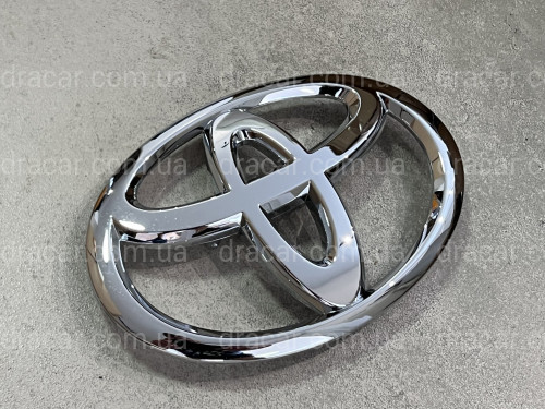 Эмблема лого на решетку Toyota Land Cruiser 200 2012-2015 артикул 6978