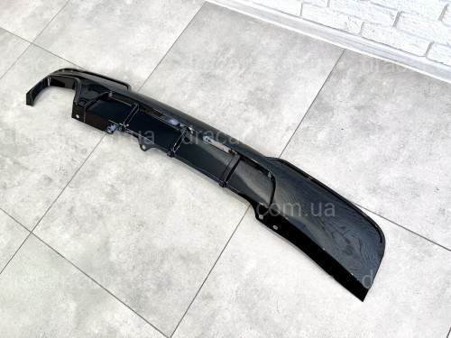 Диффузор накладка заднего бампера M-Performance BMW 5 series F10 2010-2016 под 1 выхлопную, черный глянец артикул 8134