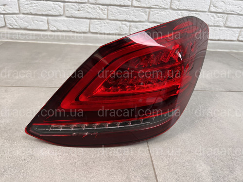 Задние LED фонари рестайлинг 2019+ для Mercedes-Benz C-class W205 2015-2021 2шт. артикул 8167