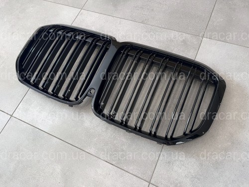 Решетка радиатора ноздри M-Look для BMW X7 G07 2019-2022 черный глянец артикул 8208