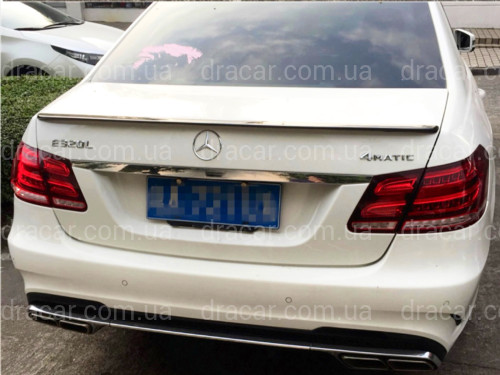 Спойлер лип на багажник Mercedes W212 2009-2016 ABS пластик, цвет черный глянец артикул 8367