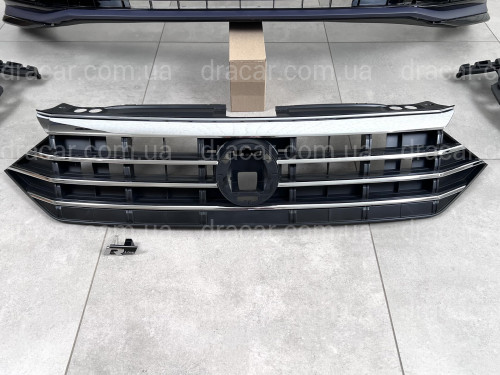 Передний бампер в сборе R-Line для Volkswagen Jetta 7 2018-2022 артикул 8342
