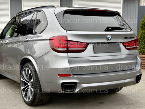 Насадки на выхлопные трубы BLACK M Paket BMW X5 F15 2014-2018  артикул 8407