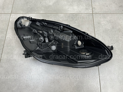 Корпус фары правый Tesla model 3 2017- / Tesla model Y 2020- артикул 8227