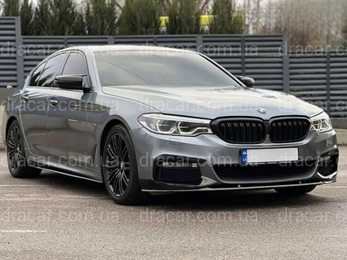 Лезвия под пороги M-Perfomance BMW 5 series G30 G31 2017-  2шт. черный глянец артикул 8146