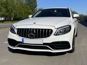 Бампер передний Mercedes C-class W205 в стиле C63 AMG рестайлинг 2019-2021