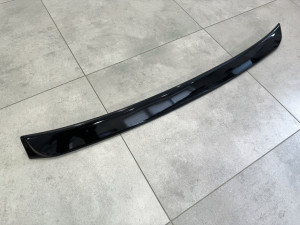 Козырек на стекло BMW F10 2010-2016 ABS пластик, черный глянец
