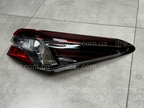 Задний фонарь правый наружный Toyota Camry 70 USA SE LE 2021-  1шт. артикул 8546