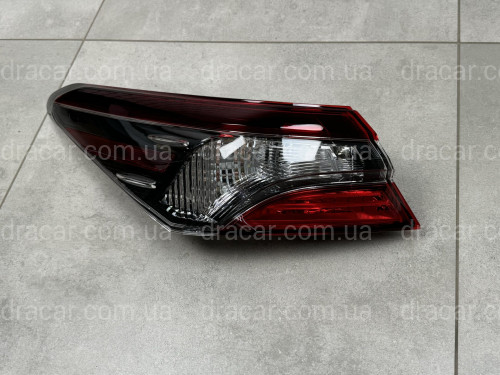 Задний фонарь левый наружный Toyota Camry 70 USA SE LE 2021-  1шт. артикул 8545