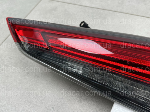 Задний фонарь правый внутренний Toyota Highlander 2020-  артикул 8550