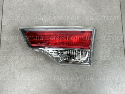 Задний фонарь правый внутренний Toyota Highlander 2014-2016 артикул 8558