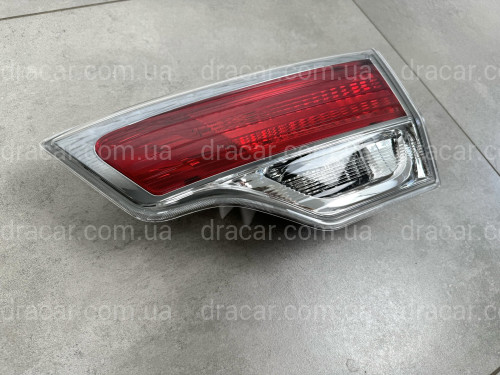 Задний фонарь правый внутренний Toyota Highlander 2014-2016 артикул 8558