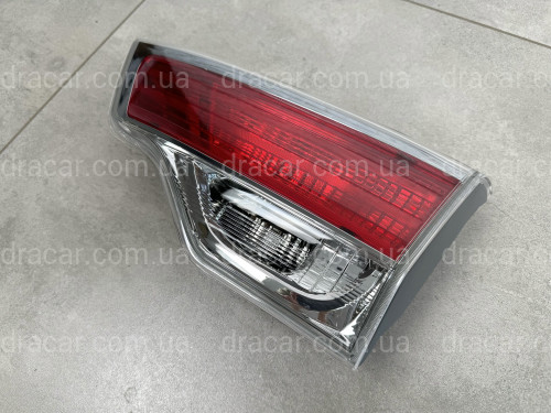 Задний фонарь правый внутренний Toyota Highlander 2014-2016 артикул 8558