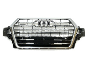 Решетка радиатора Audi Q7 4M 2015-2019 черная с серым 4M0 853 651 Q T94