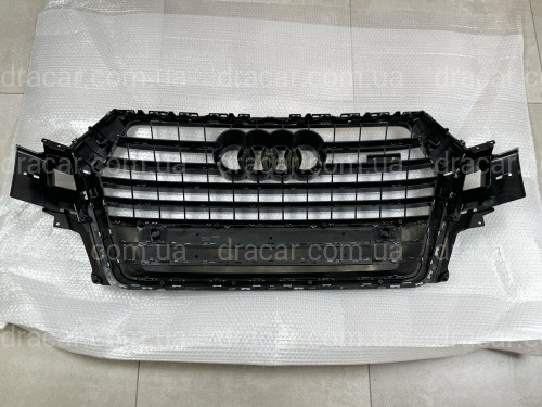 Решетка радиатора Audi Q7 4M 2015-2019 черная с серым 4M0 853 651 Q T94 артикул 8568