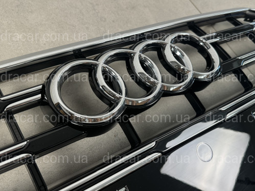 Решетка радиатора Audi A6 C8 рестайлинг для 2018+ черная с хромом  артикул 8617