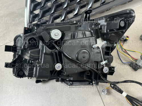 Комплект рестайлинга Lexus GX 460 2014-2019 в 2020+ (фары, решетка) артикул 8692