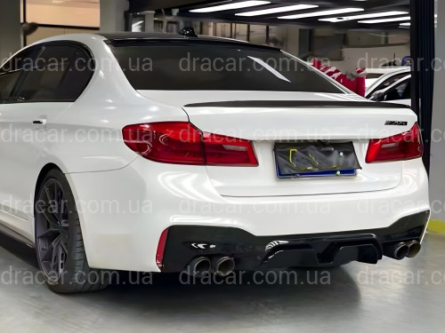 Диффузор накладка заднего бампера Competition style BMW 5 series G30 2017-2023 черный глянец артикул 8711