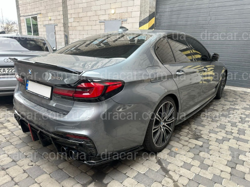 Диффузор заднего бампера + насадки выхлопа BMW 5 series G30 2017-2023 черный глянец артикул 8708