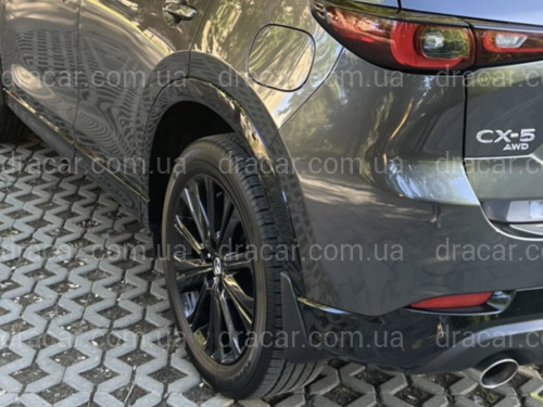 Брызговики Mazda CX-5 2022+ USA TURBO С ЧЕРНЫМИ ГЛЯНЦЕВЫМИ АРКАМИ комплект 4шт артикул 7757