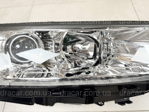 Фары хром Toyota Highlander 2017-2019 (левая+правая) артикул 8771
