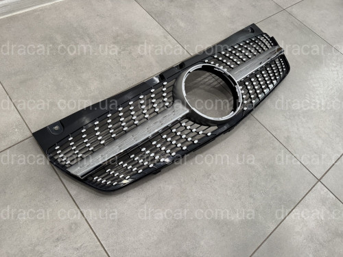 Решетка радиатора DIAMOND Mercedes Benz Vito W639 2010-2015 артикул 8818