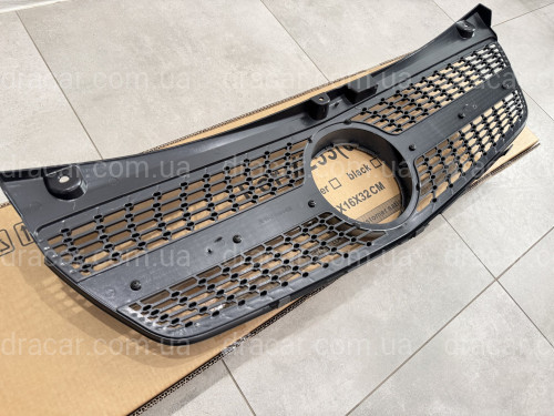Решетка радиатора DIAMOND Mercedes Benz Vito W639 2010-2015 артикул 8818