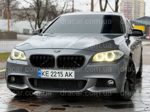 Передний бампер в сборе M Paket BMW 5 Series F10 F11 2010-2013 (под омыватели / с отверстиями под парктроники / с отверстиями туманок) артикул 7923