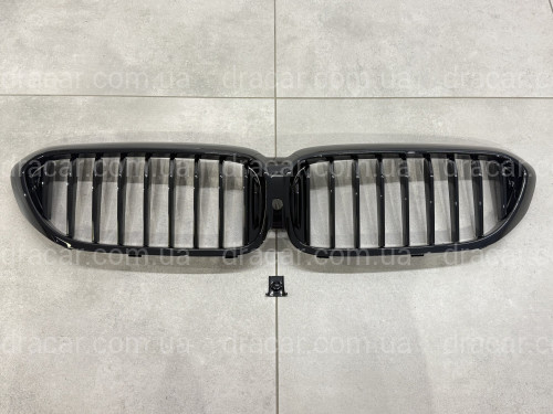 Решетка радиатора ноздри M Performance  BMW series G30 G31 2017-2020  артикул 8933