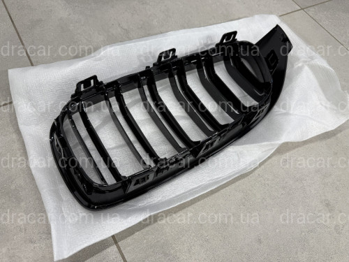 Решетка радиатора ноздри M4 стиль BMW 4 series F32 F33 F36 2013-2020 артикул 8932