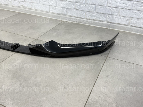 Накладка переднего бампера M Performance BMW 5 series G30 G31 2017-2020 , черный глянец артикул 8962