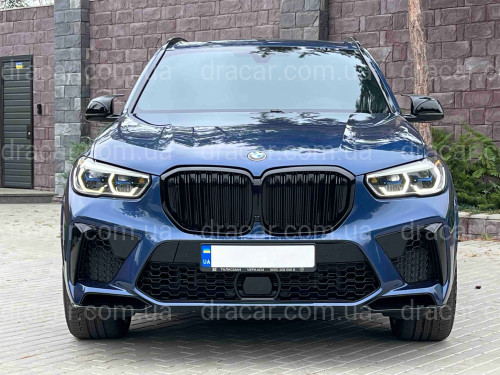 Решетка радиатора ноздри Х5M F95 стиль BMW X5 G05 2019-2022 черный глянец артикул 7890