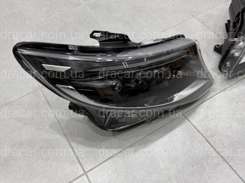 FULL LED фары рестайлинг 2023+ для Mercedes W447 Vito / V-class / Metris 2014-, комплект 2шт. артикул 9005