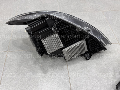 FULL LED фары рестайлинг 2023+ для Mercedes W447 Vito / V-class / Metris 2014-, комплект 2шт. артикул 9005