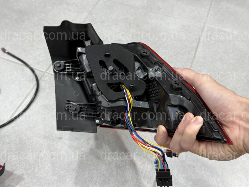 Задние LED фонари IQ LIGHT для Volkswagen Tiguan 2016-2021 артикул 9042