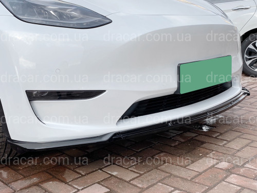 Накладка переднего бампера Maxton Design для Tesla Model Y 2020-2024 ABS пластик, цвет черный глянец артикул 9102