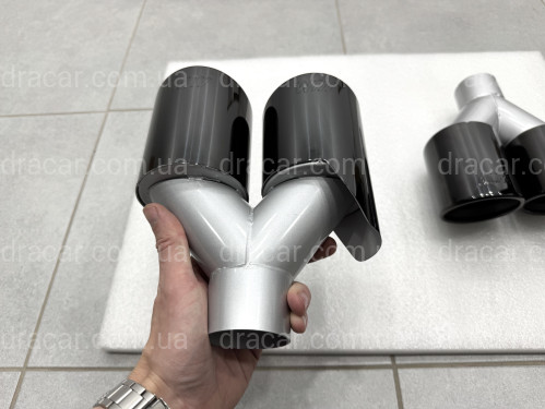 Насадки на выхлопные трубы стиль M5 BMW 5 Series F10 / F11 2010-2017 черные артикул 9315