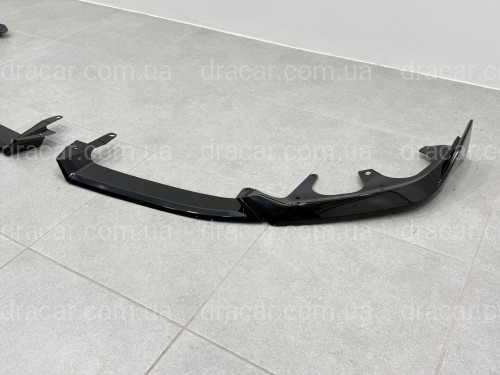 Обвес юбка переднего бампера M-Performance для BMW 5 series G60 G61 2024-, цвет черный глянец артикул 9515